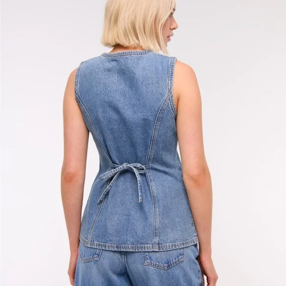 A&F Denim Vest - Picture 5 of 7